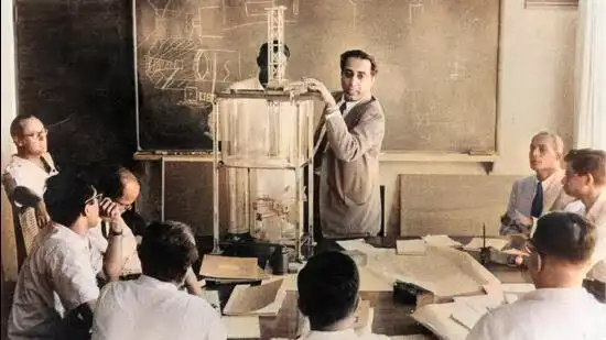 dr homi j bhabha discusses the mechanism of a model atomic reactor